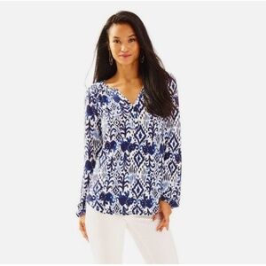 Lilly Pulitzer Lilias Tunic Top Tons of Fun Elephant Ikat Print Size Small Navy